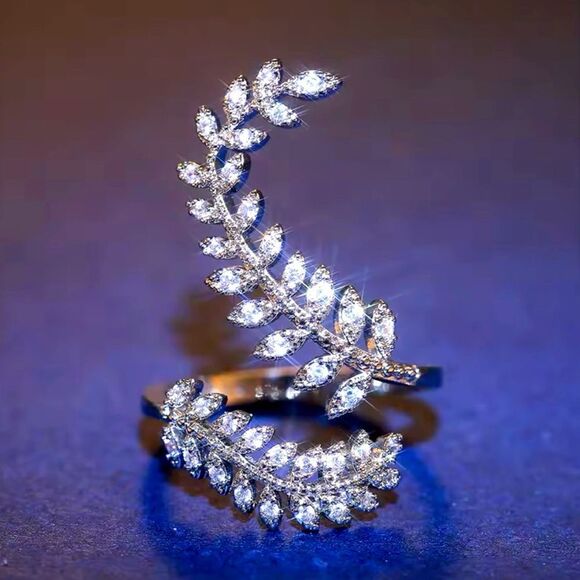 Fashion Silver Spiral Leaf Ring With Sparkling Gemstones - Picture 1 of 2